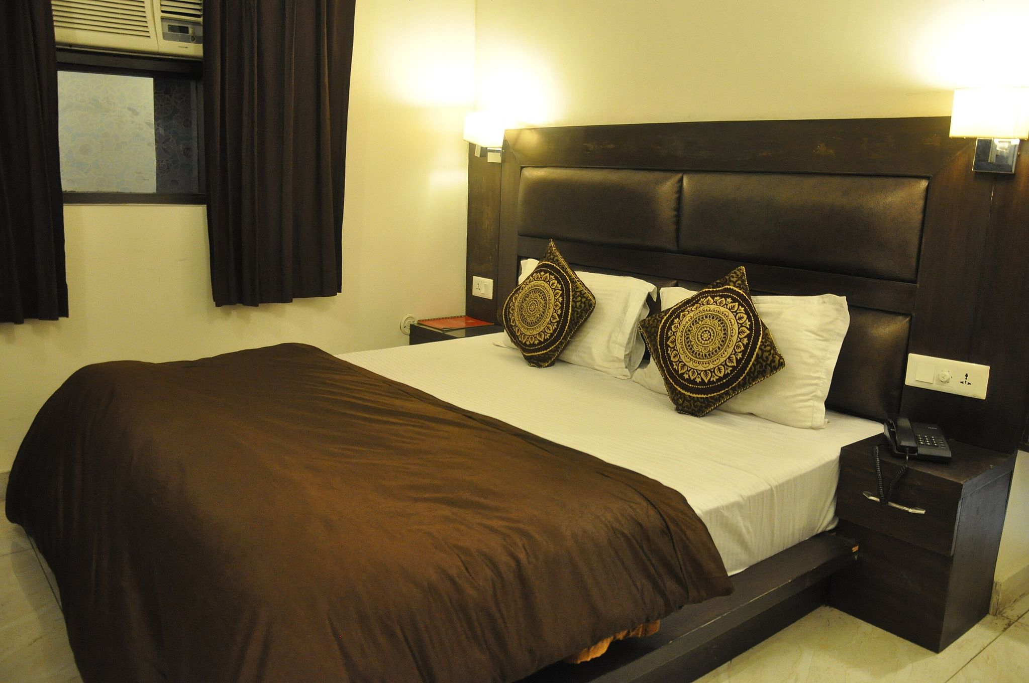undefined Hotel Sunder Palace 10