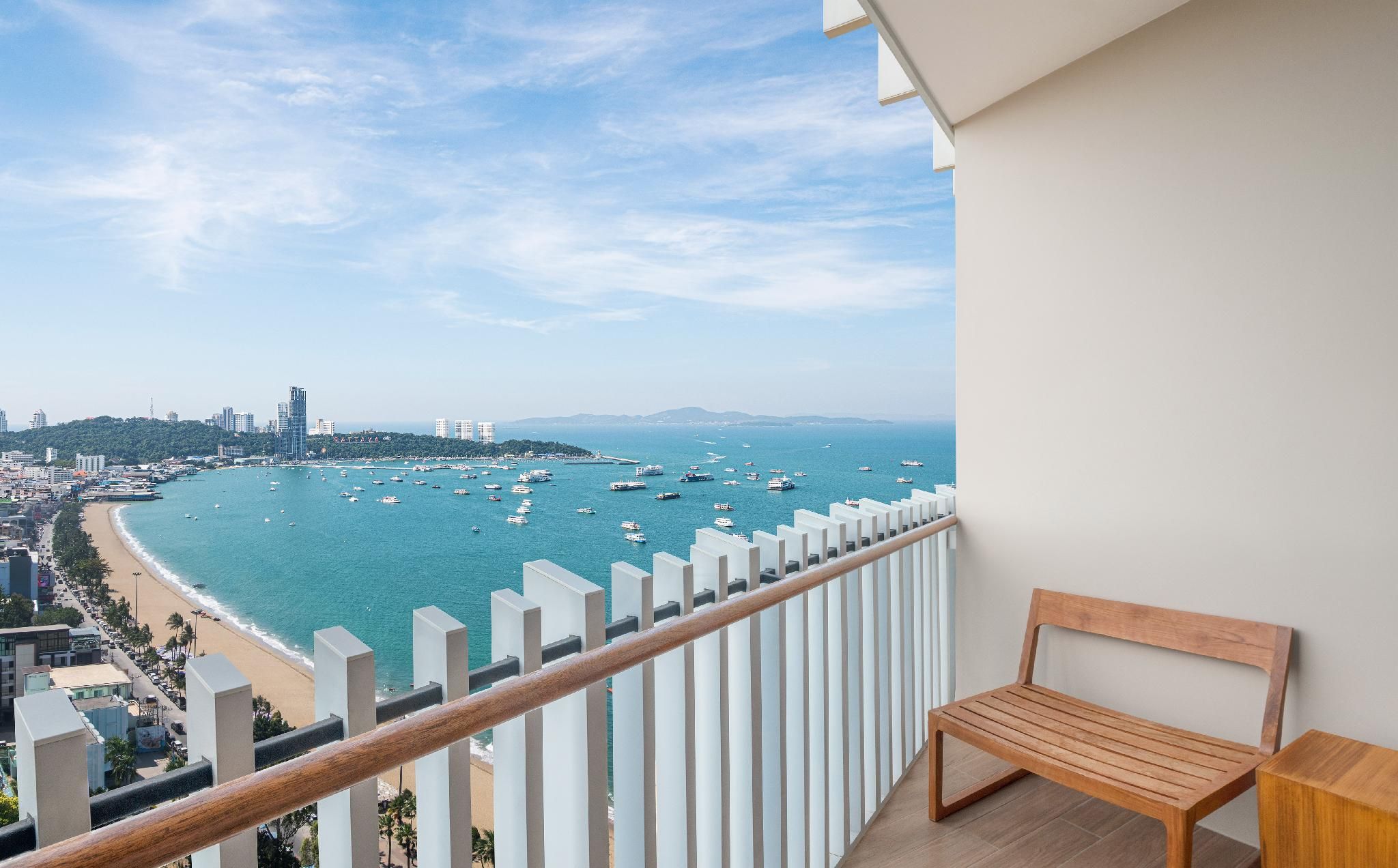 Twin Hilton Deluxe - Ocean View