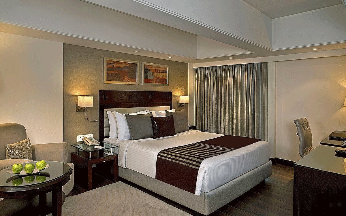 Premium Room, 1 King Bed