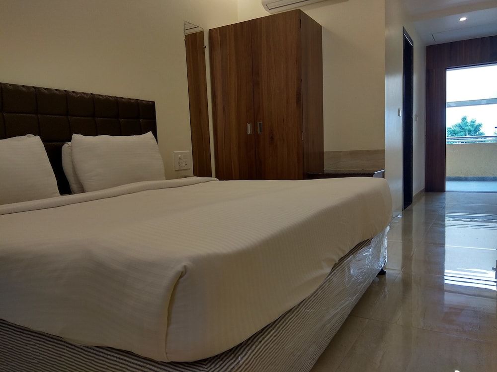 St Laurn - The Spiritual Resort Studio Room - Complimentary Shuttle Pickup and Drop to Sai Baba Temple (Gate 2) 7