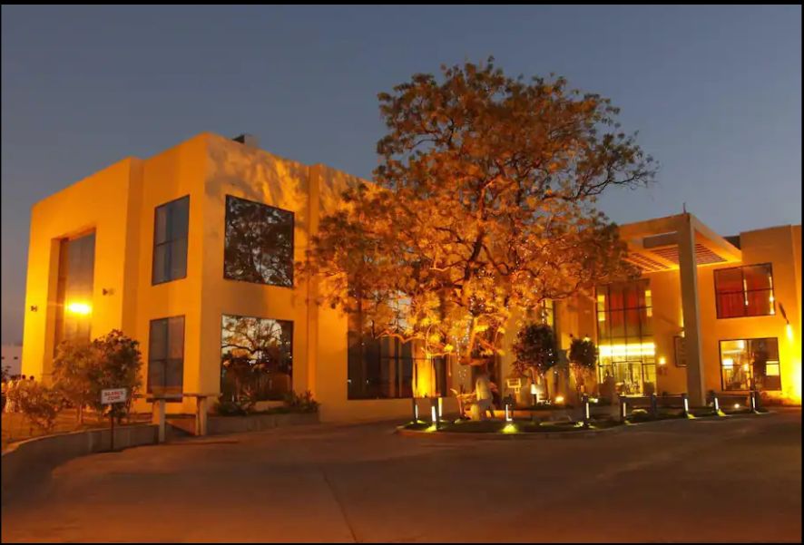 Hotel Exterior