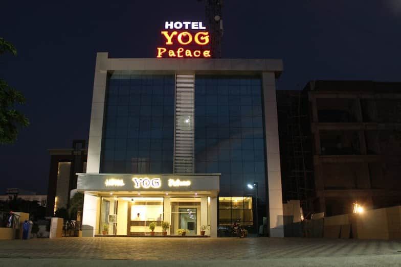 Hotel Yog Palace 5