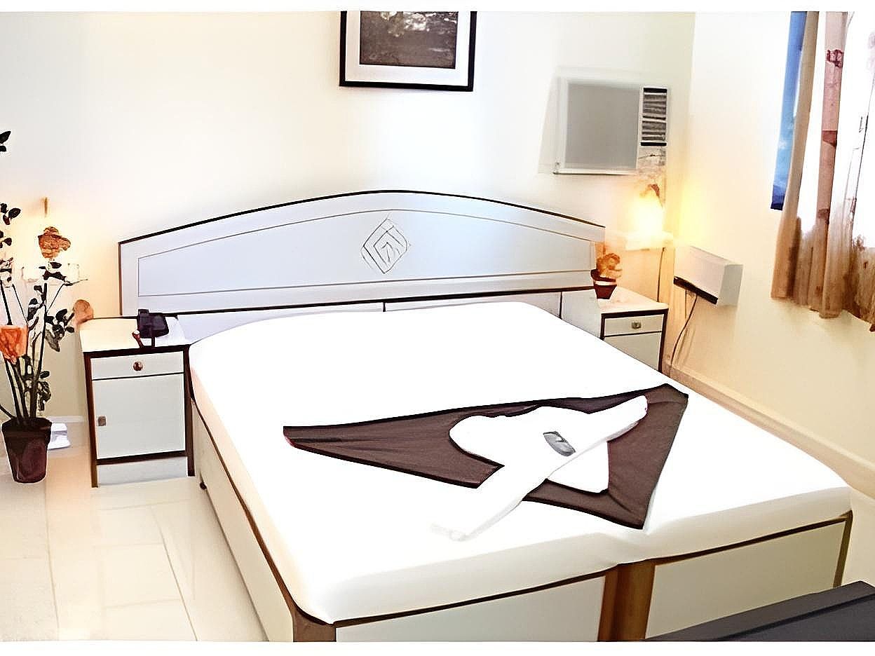 Amigo Plaza NON AC Room 5