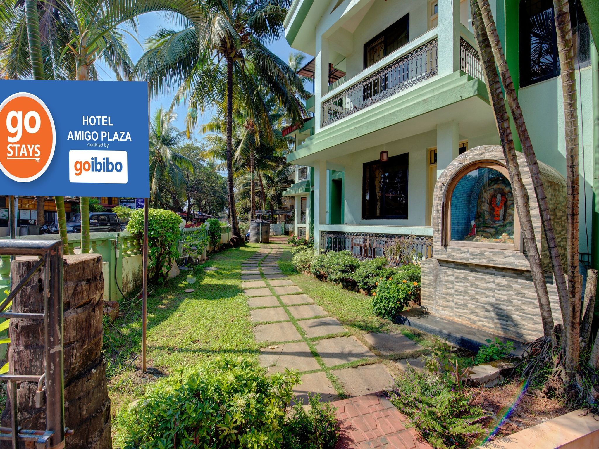 undefined Amigo Plaza 7