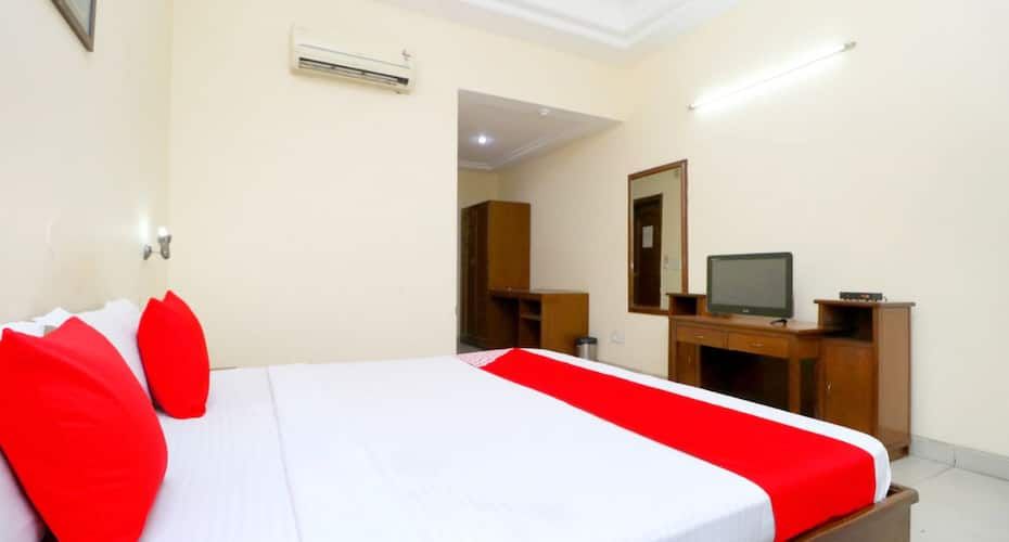 undefined Hotel Parkinn 10