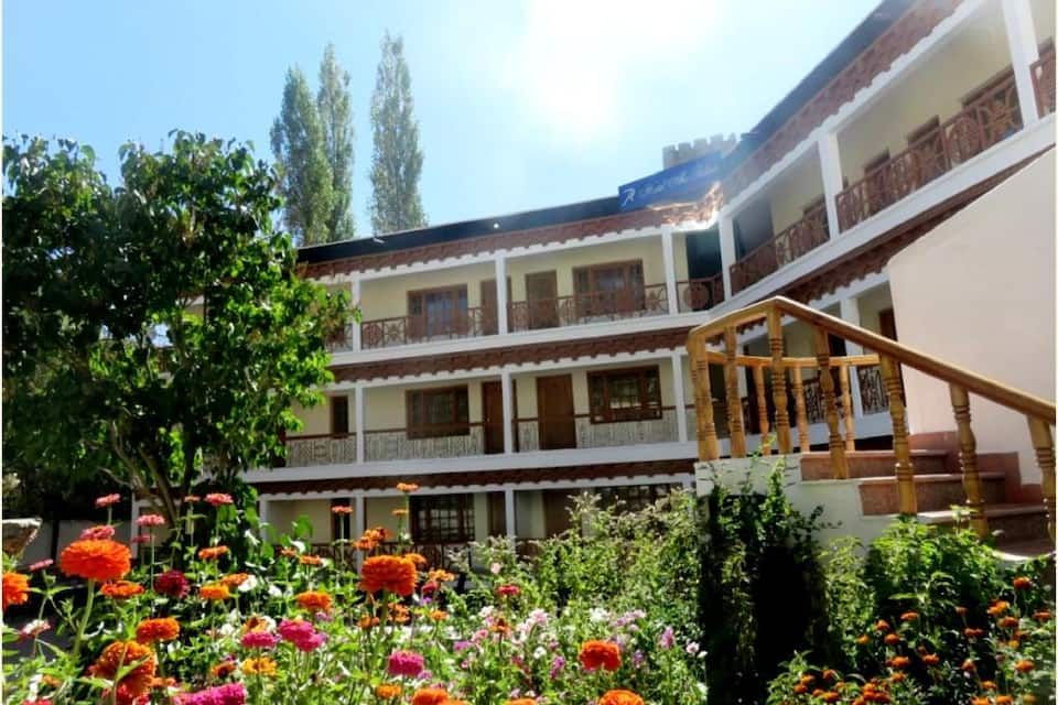 undefined Hotel Abu Palace 9