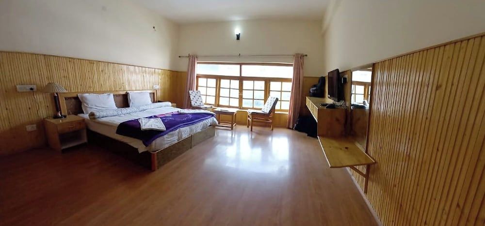 undefined Hotel Abu Palace 5