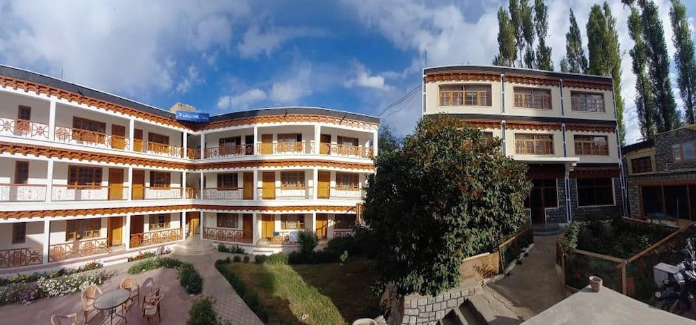 undefined Hotel Abu Palace 6