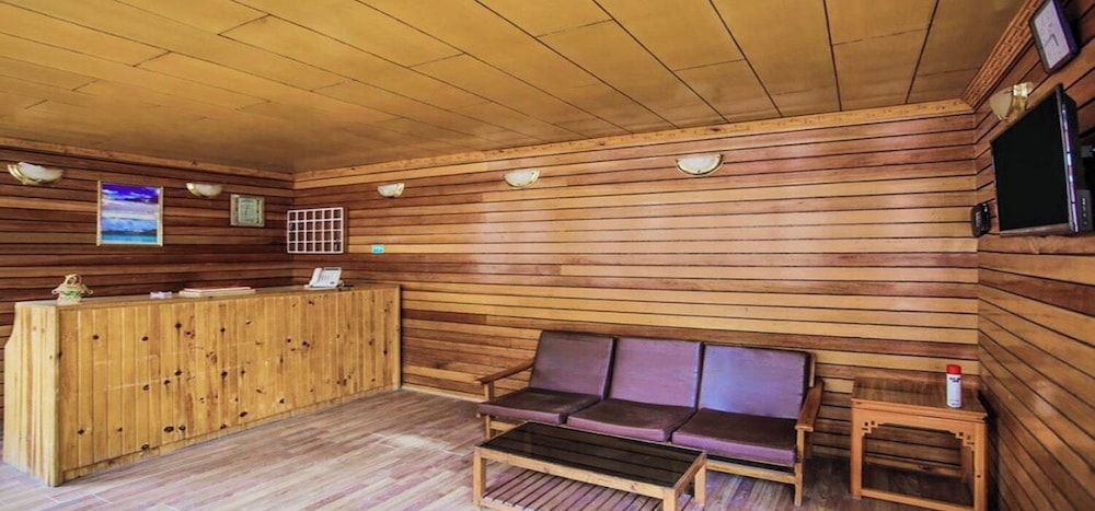 undefined Hotel Abu Palace 2