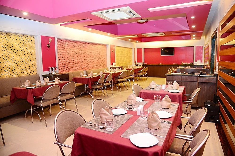 undefined Goa Woodlands Hotel 4
