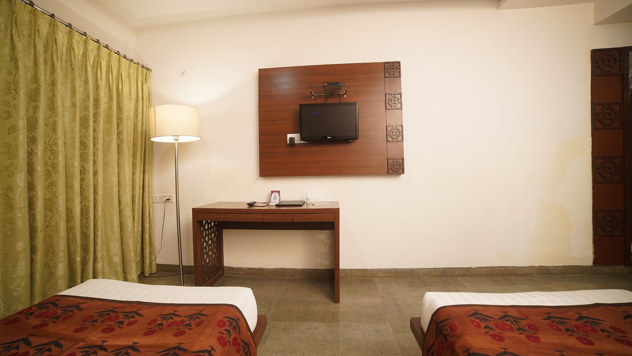 MPT Jhankar AC Room 9