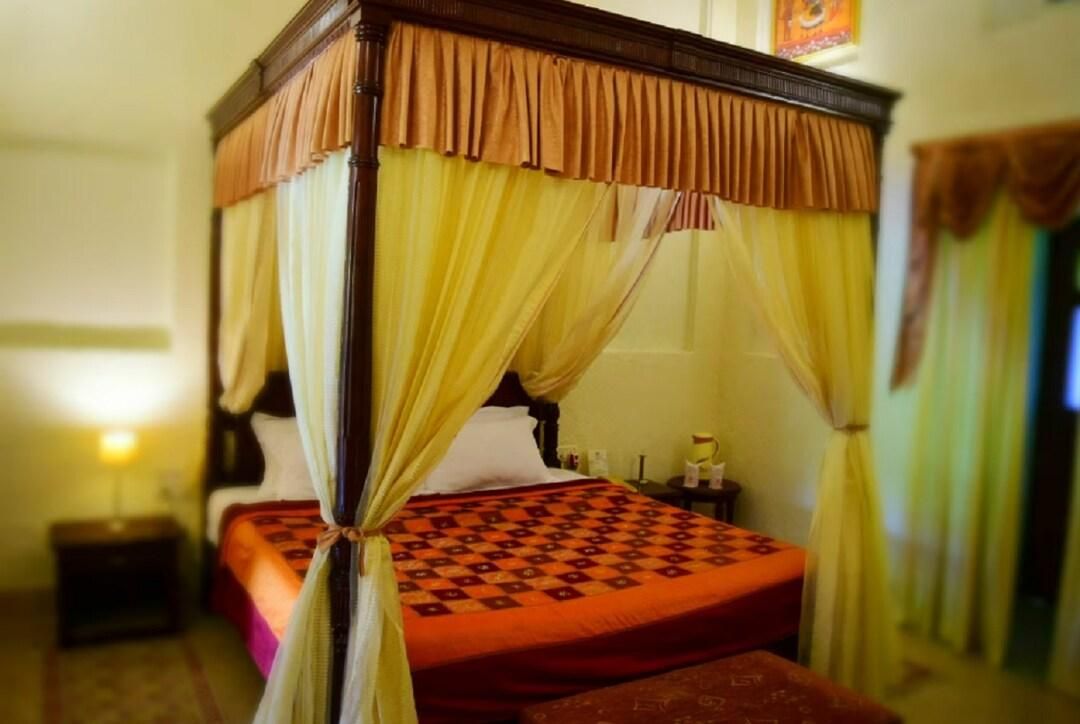 MPT Betwa Retreat AC Swiss Tent (Double Bed) 2