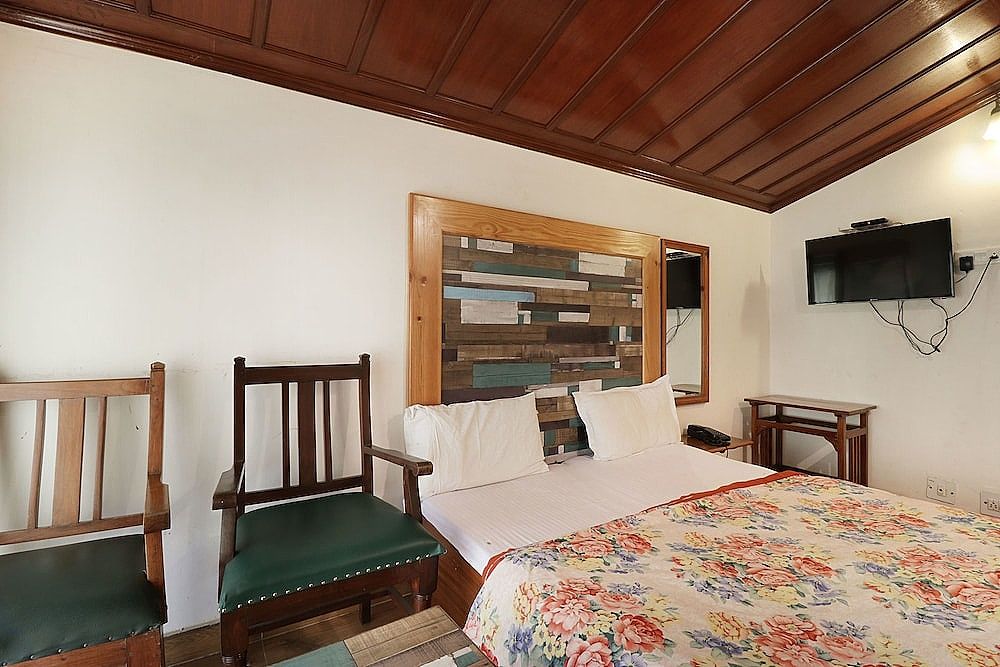 Hotel Himalayan Club Economy Double Room 2