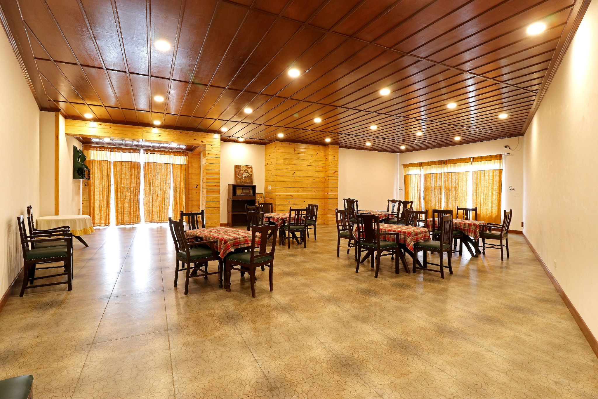 undefined Hotel Himalayan Club 5