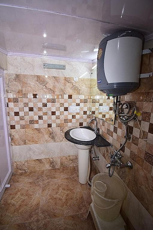 Hotel Rajat ECONOMY ROOM 6