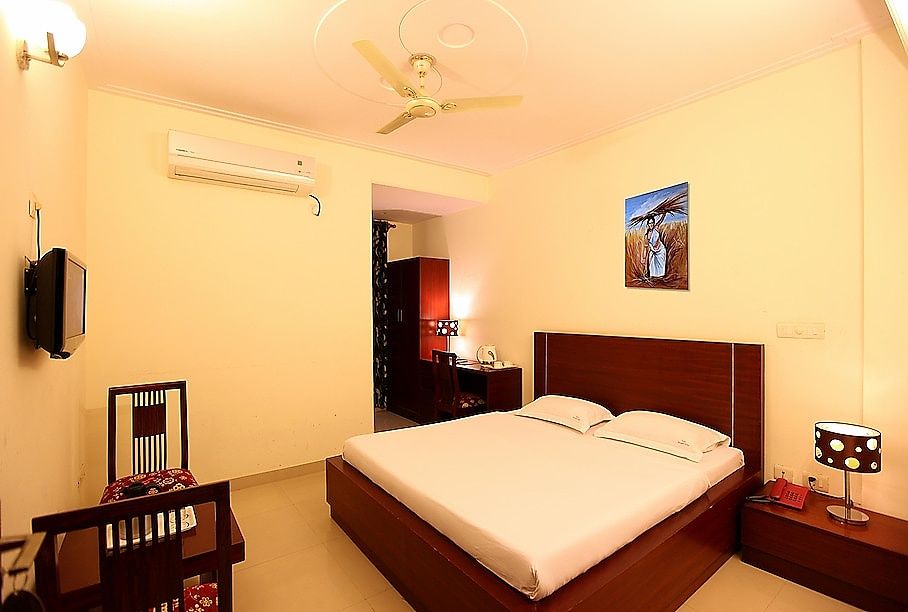 Hotel Airport City Deluxe Room