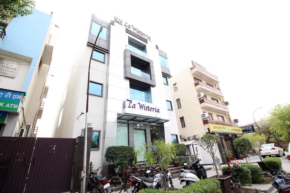 undefined Hotel La Wisteria 6