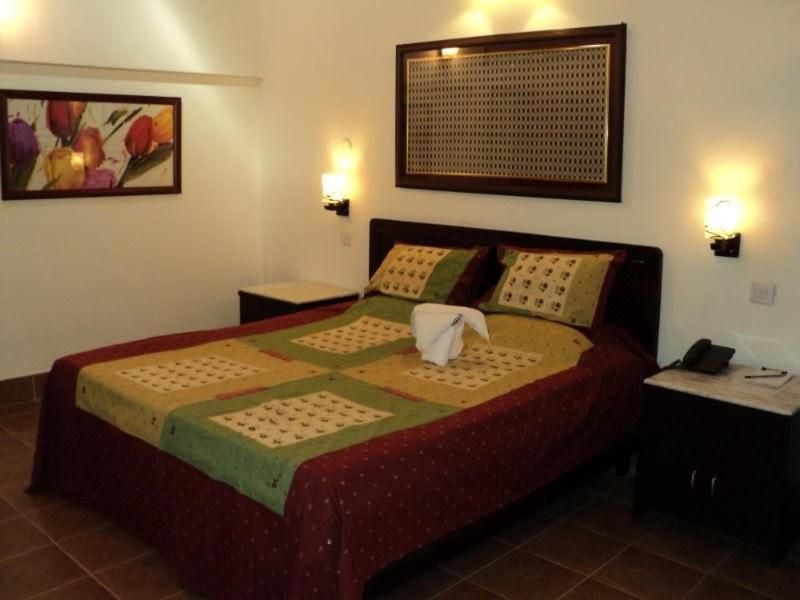 Xomotel Ranikhet Heights Standard Room 5