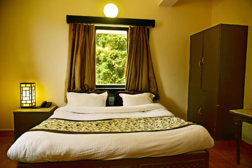 Xomotel Ranikhet Heights Standard Room