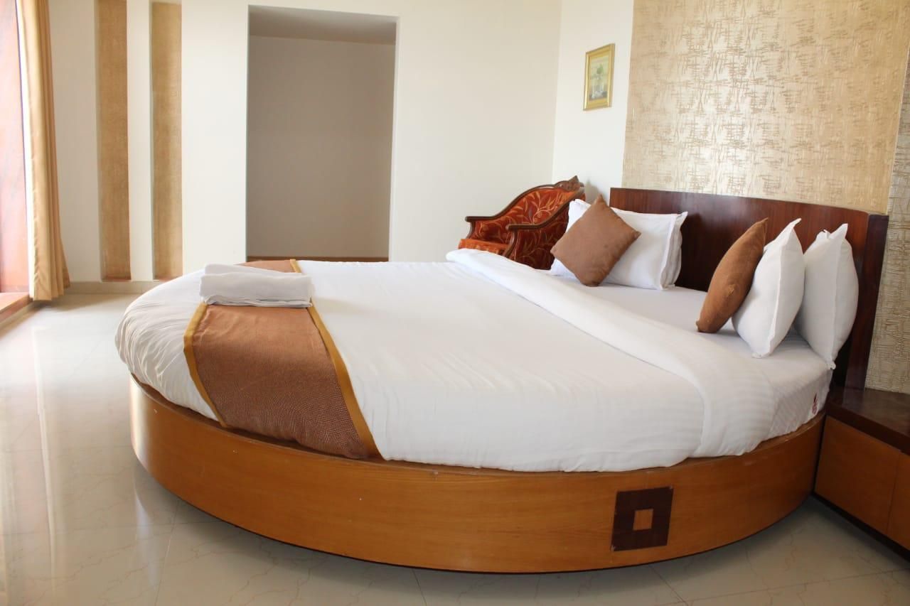 AC Super Deluxe Suite Room