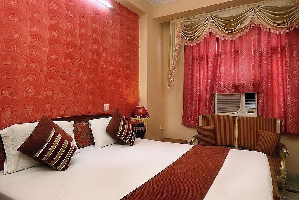 Hotel Indraprastha Deluxe Room 11