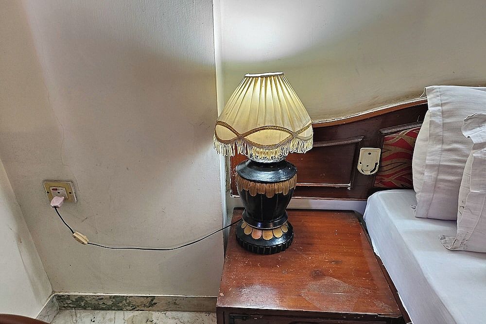 Hotel Indraprastha Deluxe Room 4