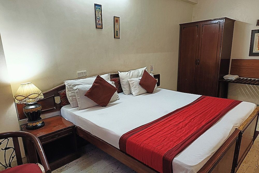 Hotel Indraprastha Deluxe Room 3