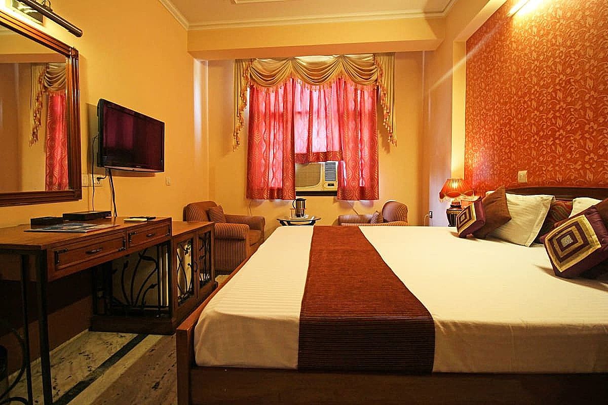 Hotel Indraprastha Deluxe Room 14