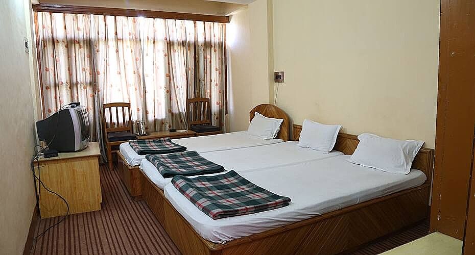 Deluxe Triple Bedroom