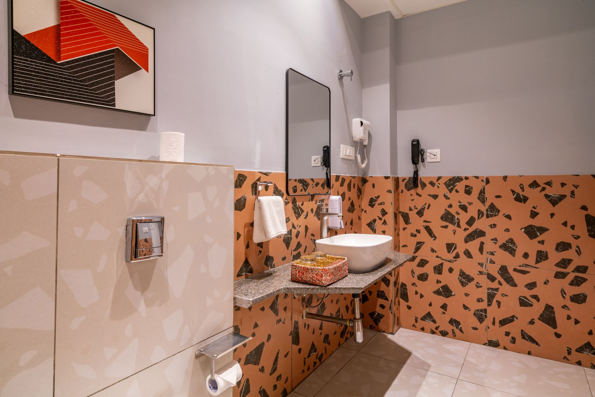 La Serene Deluxe Double Room 3