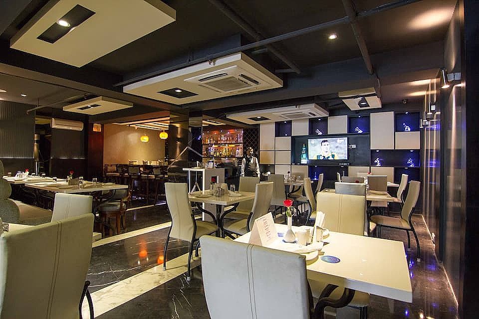undefined Hotel O2 Oxygen 4