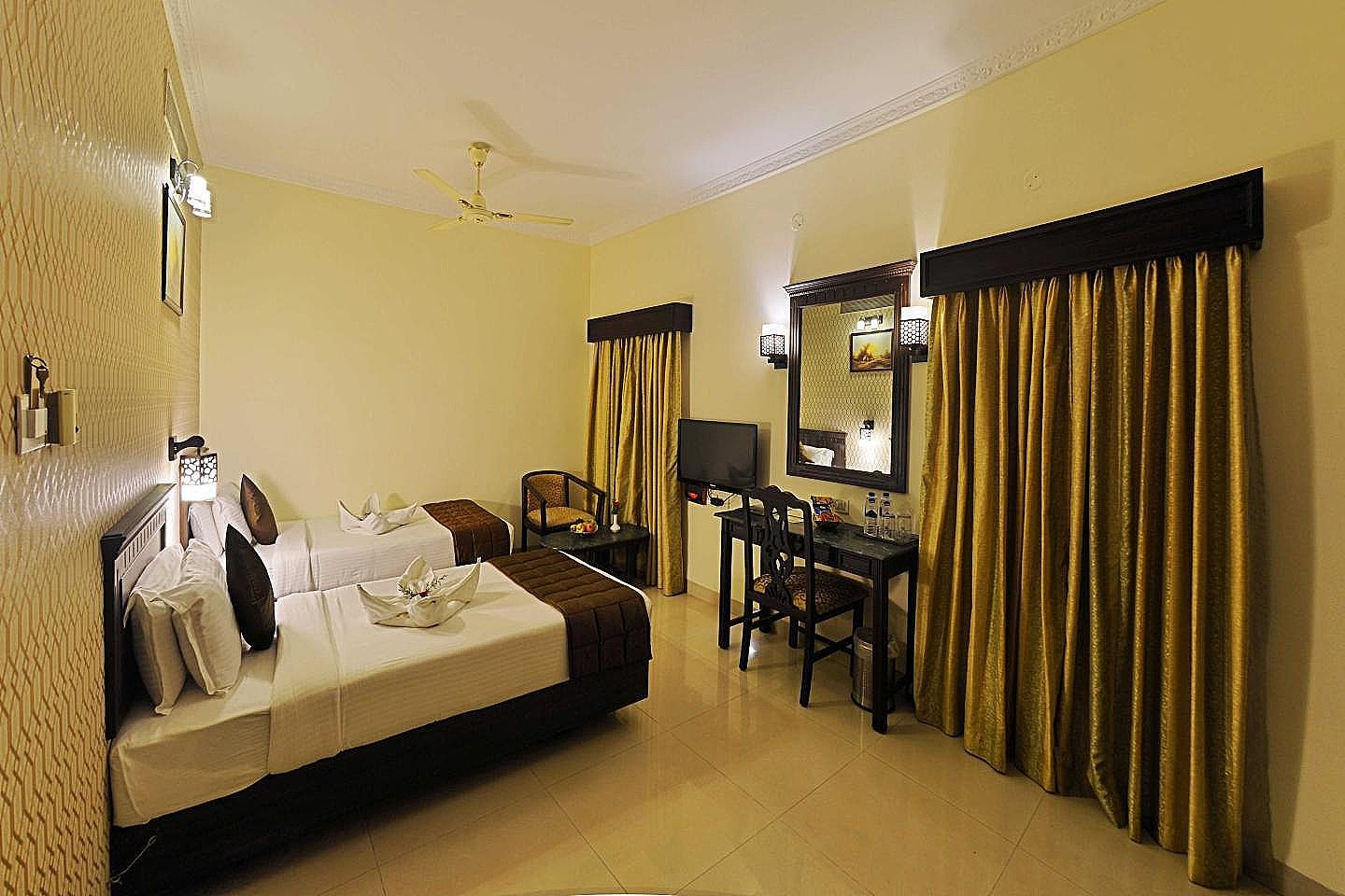 AMS Raj Palace Sundar Standard Double or Twin Room 6