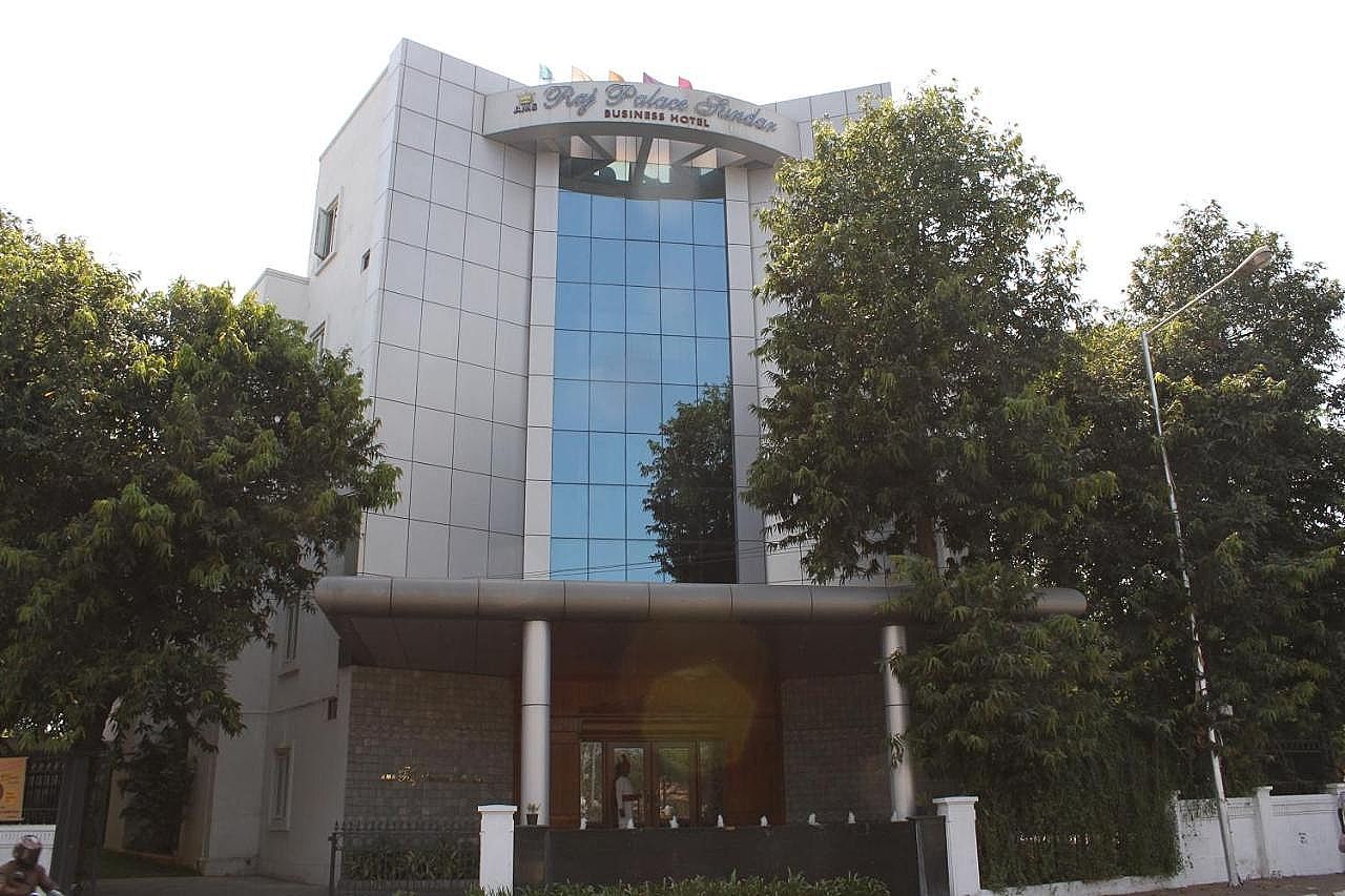 undefined AMS Raj Palace Sundar 7