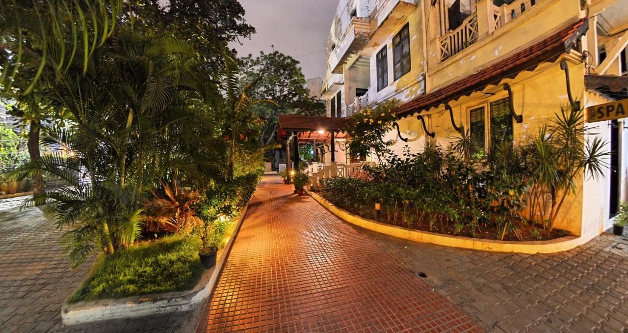 undefined AMS Raj Palace Sundar 6