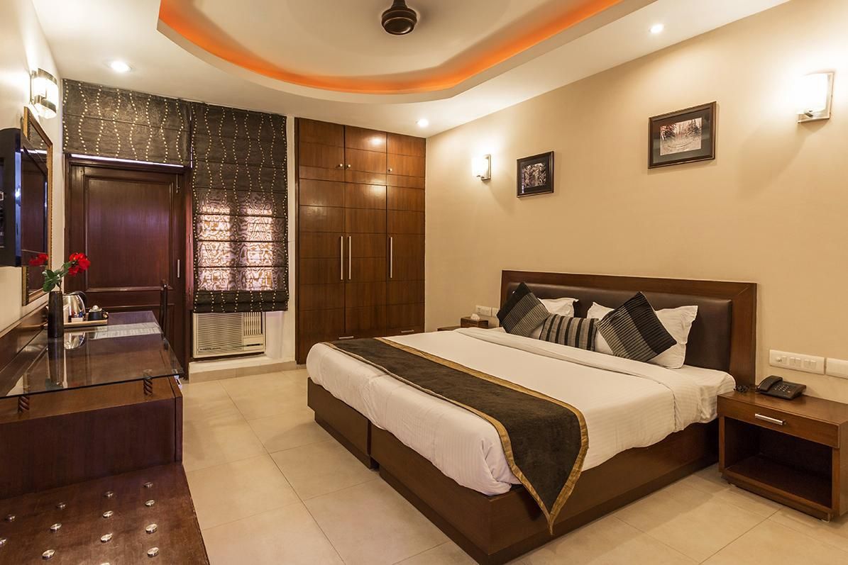 Red Maple Homestay Deluxe Room 8