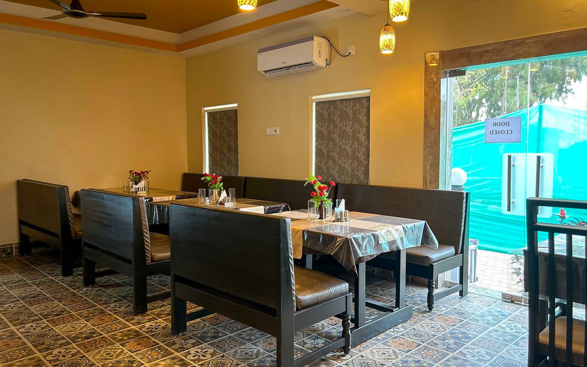 undefined Anutri Beach Resort 4