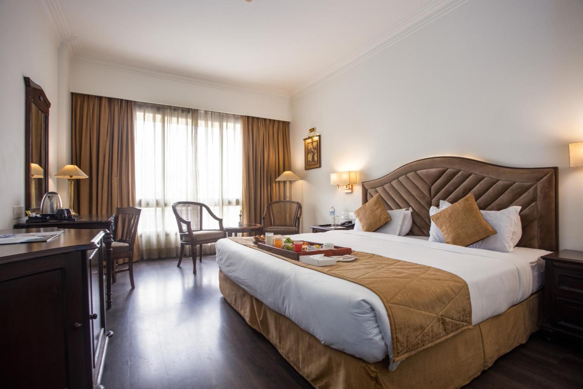Executive Room - 15% off on Food and Beverages