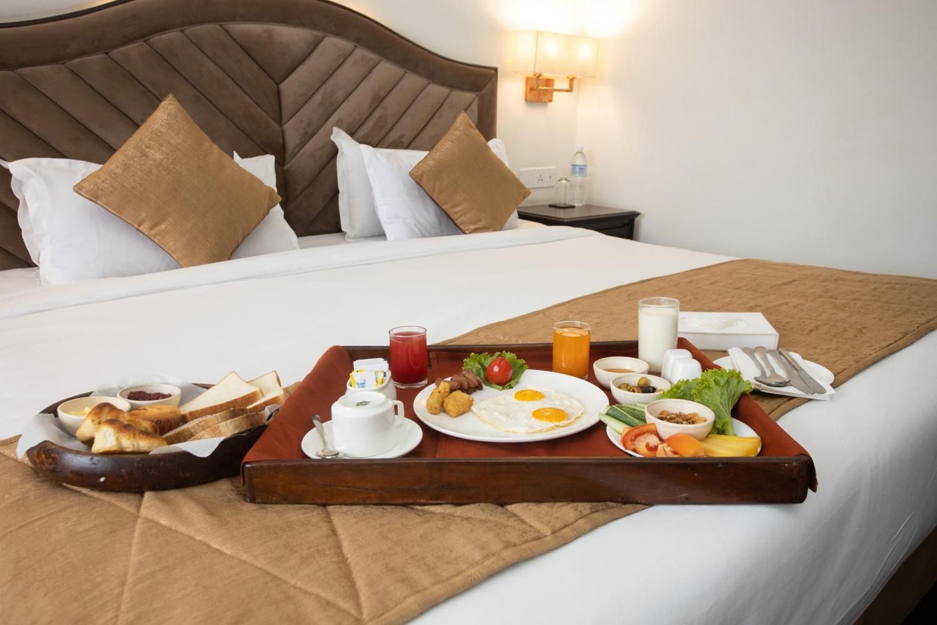 Executive Room - 15% off on Food and Beverages