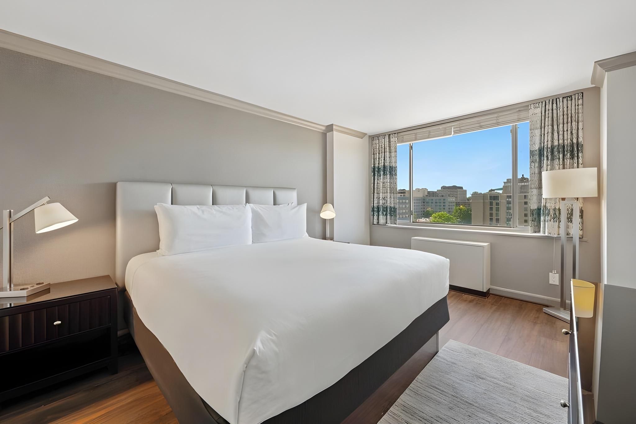 Potomac One Bedroom King