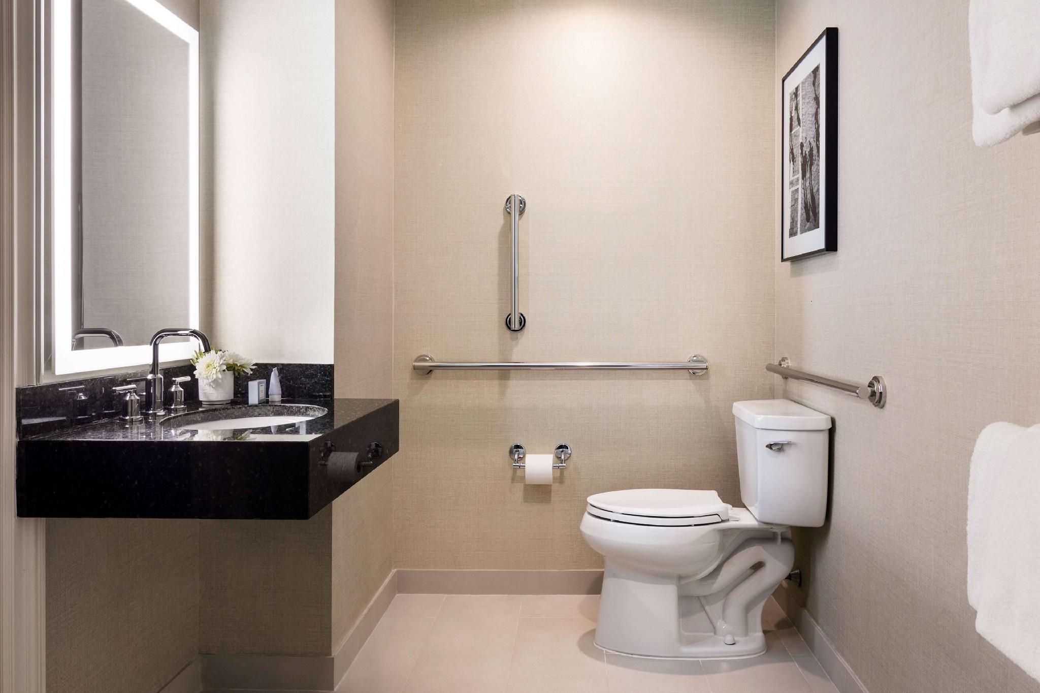 Studio Apartment - 2 Beds - Accessible