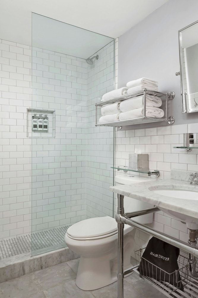 2 Queen Beds, High Floor, Guest Room