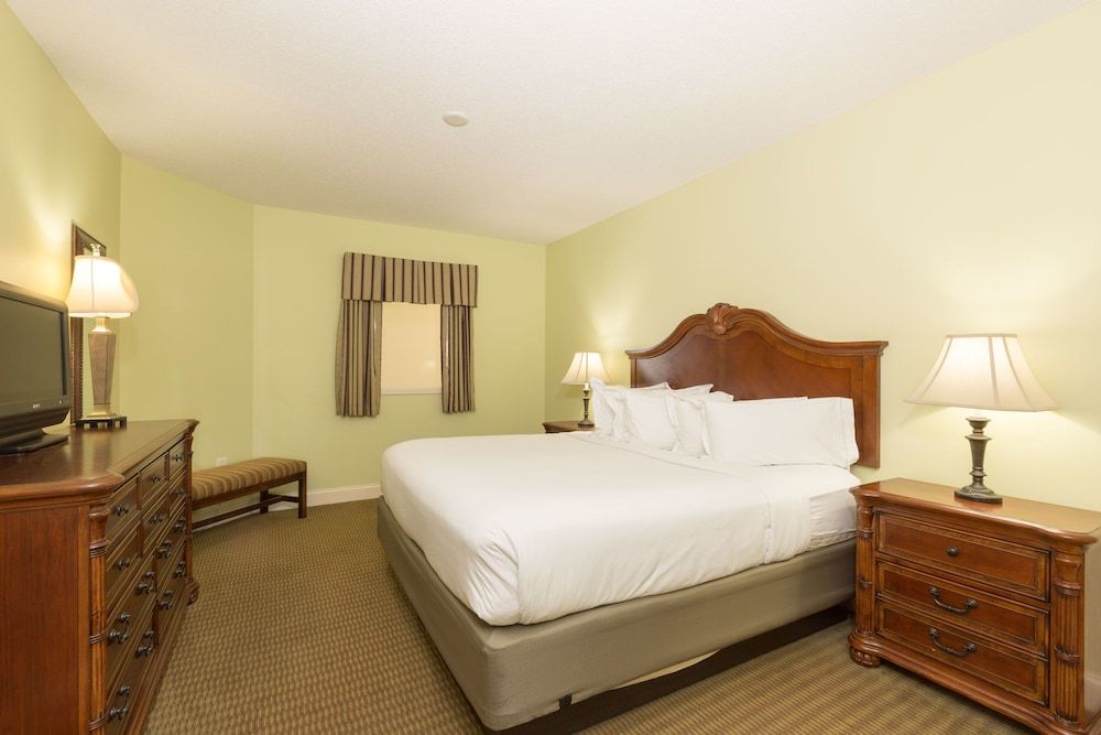 Suite, 1 King Bed with Sofa bed, Oceanfront