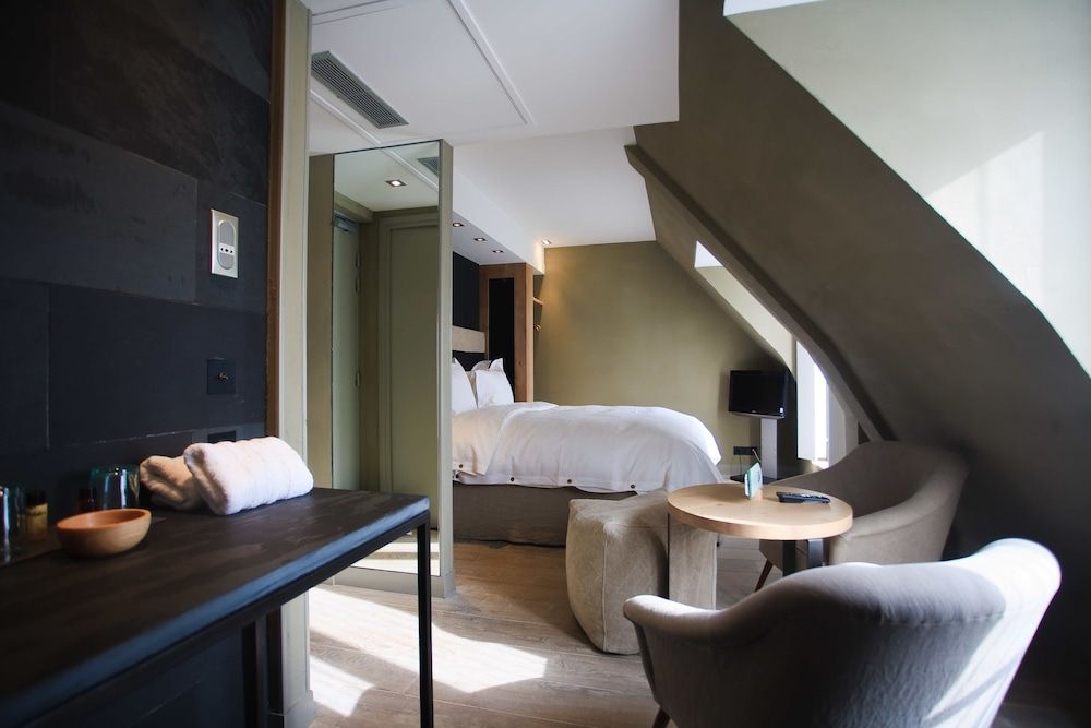 Hidden Hotel Double Room (Sensation) 2