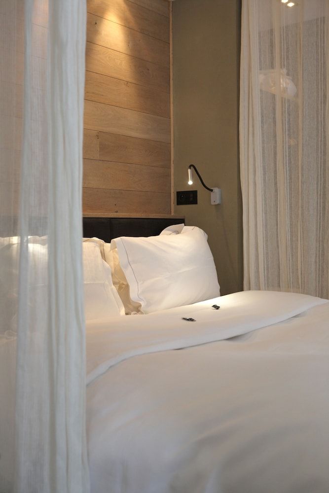 Hidden Hotel Double Room (Sensation) 3