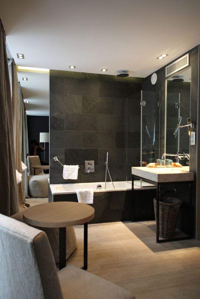 Hidden Hotel Double Room (Sensation) 11