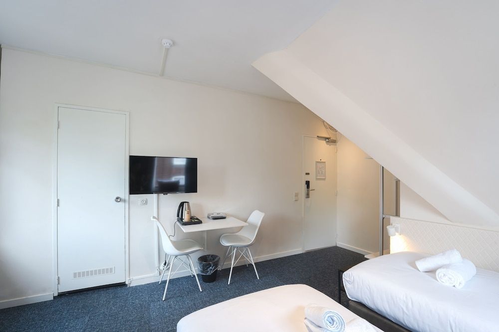 Hotel Atlas Vondelpark Triple Room 28