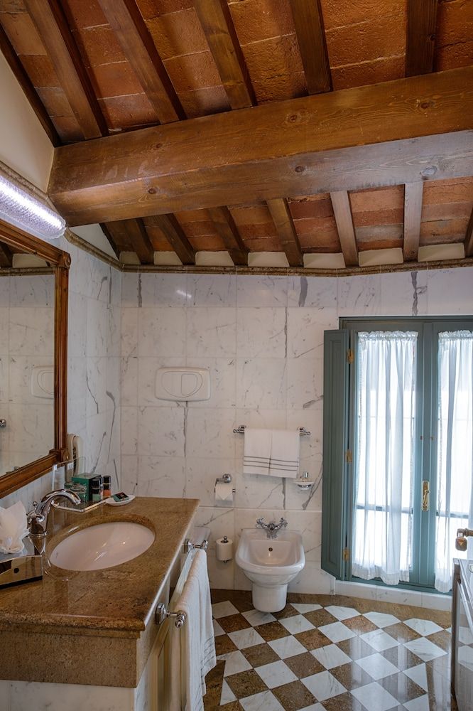 undefined Hotel Mulino di Firenze, WorldHotels Crafted 10