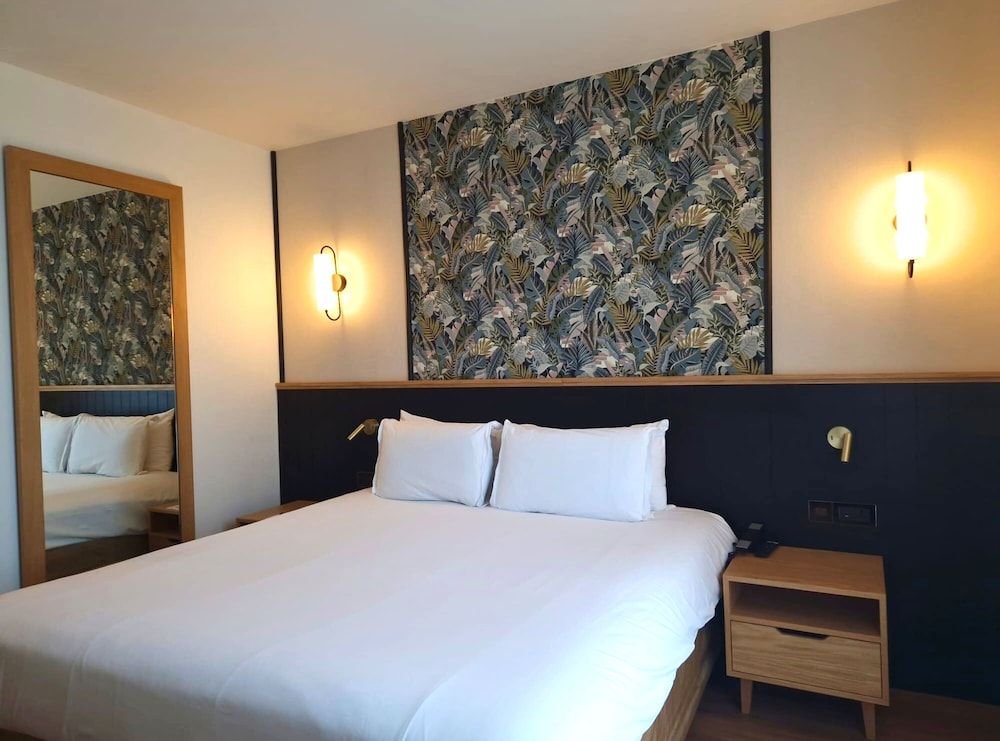 H10 London Waterloo Classic Superior