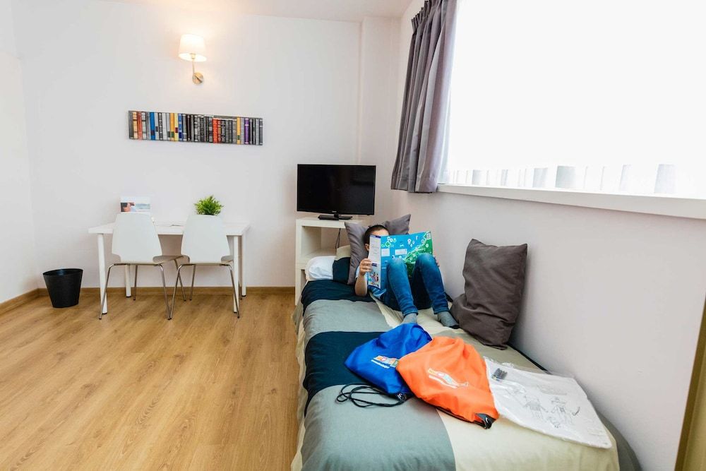 undefined Aparthotel Atenea Barcelona