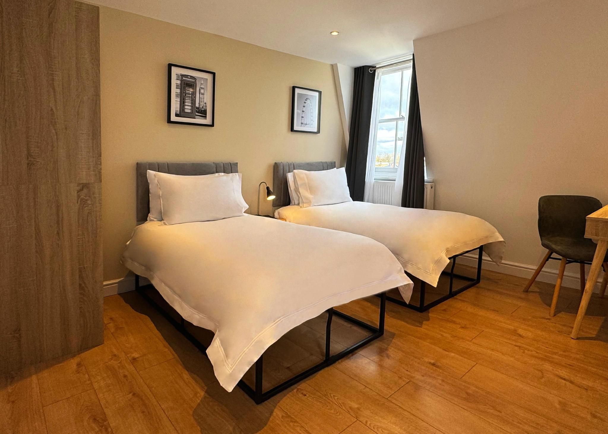 undefined Berjaya Eden Park London Hotel 3